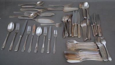 Lot De 12 Fourchettes à Poisson En Métal Argenté – Modèle Filet – Occasion