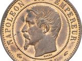Gros plan sur une pièce de monnaie portant le visage d'un homme