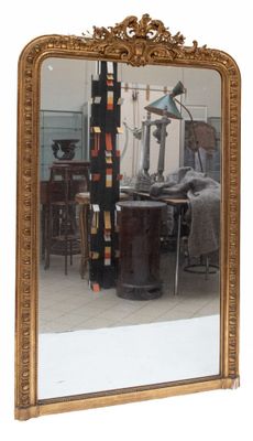 Miroir rectangulaire en bois et stuc doré, bordure à frise d… - Photo 1