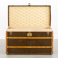 Louis Vuitton, grande malle de voyage ancienne, toile monogr… (photo 4)