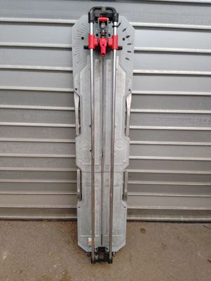 Carrelette manuelle RUBI Longueur 1200 mm Non testé, pièce c…