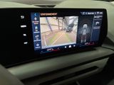 a picture of a car ' s rear view camera in the dash