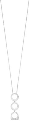 un collier en argent orné d'un motif en spirale sur une chaîne