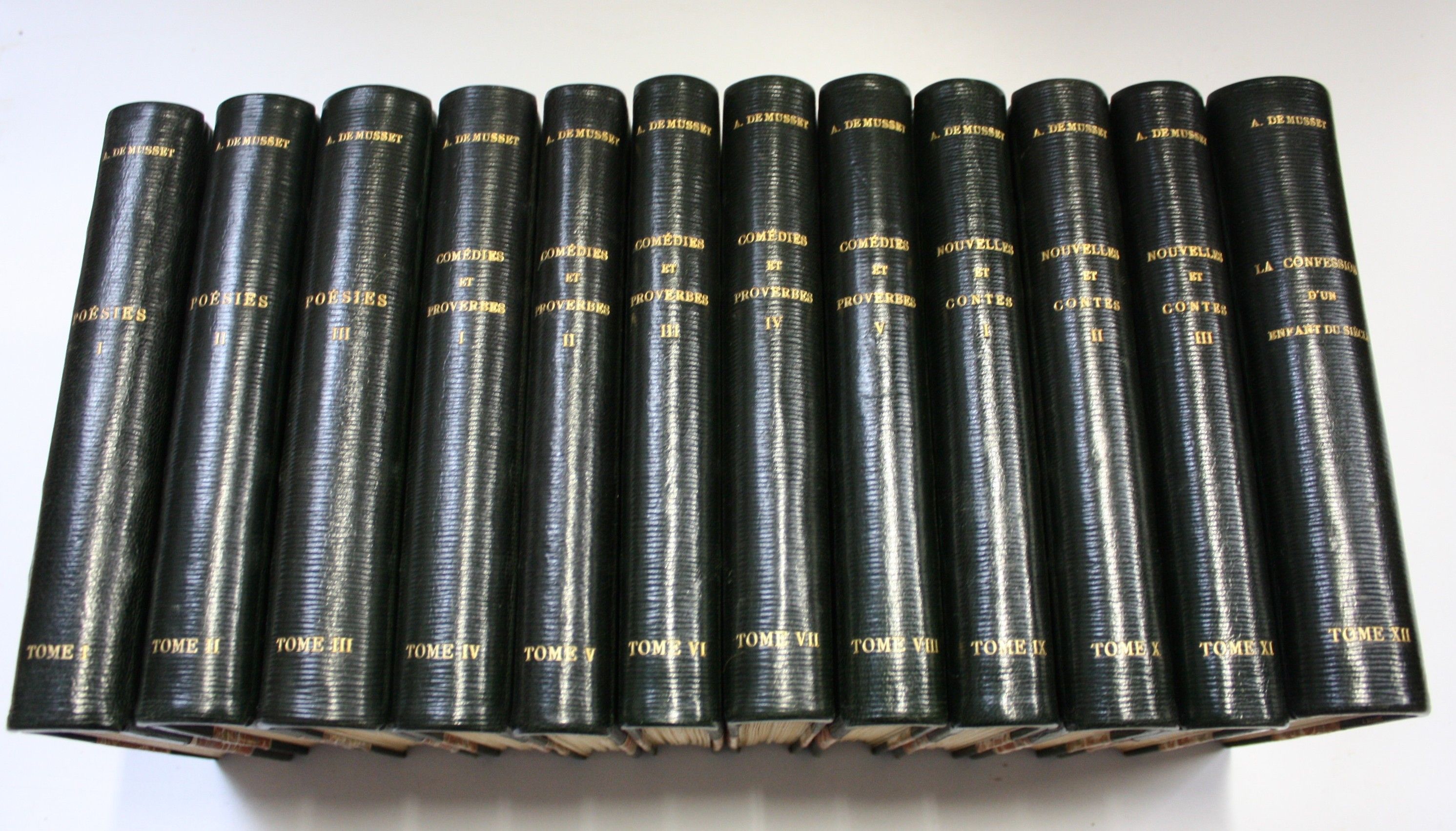 Objets d'art & Curiosités