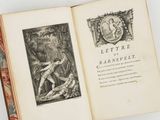 un livre avec la photo d'un homme et d'une femme