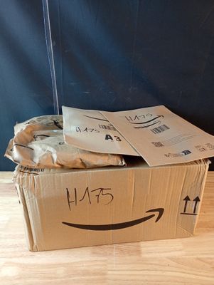 Lot de 4 colis Mystere (Retour Amazon,NPAI, Adresse incomple…