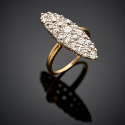 Bague marquise en or jaune 750 millièmes et gris 800 millièmes, sertie - Photo 1