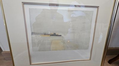 une photo d'une photo d'un bateau dans l'eau