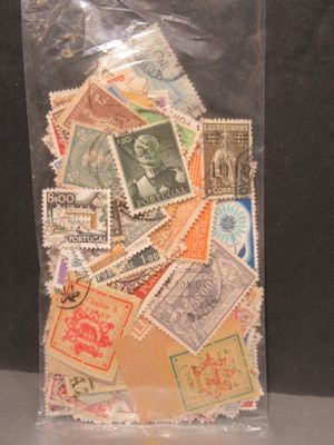 TIMBRES MONDE NEUFS & Ob .