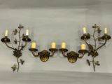 paire d'appliques murales anciennes en laiton avec fleurs et feuilles