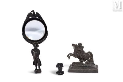 Lot composé : - Napoleon à Cheval