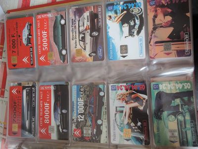 Telecartes Utilisees, Classeur D'Environ 200 Cartes Fran…