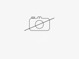 une photo en noir et blanc d'un appareil photo sur fond blanc