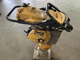 a machine that is sitting on the floor in a room