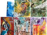 six tableaux de couleurs et de tailles différentes sont exposés sur un fond blanc