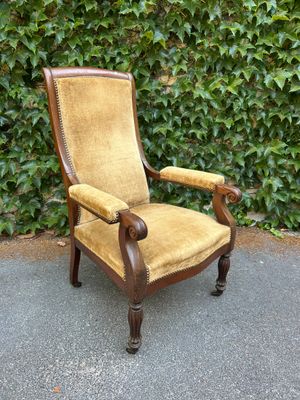Fauteuil voltaire Louis-Philippe en acajou.