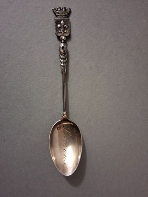 Cuillère souvenir touristique en argent de la ville de Soiss…