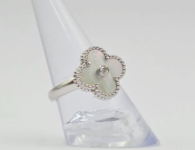 bague en argent sterling ornée de nacre et d'un diamant au centre