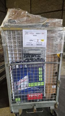 Bazar — Ustensiles ménagers et objets de décoration