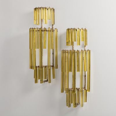 paire d'appliques murales en laiton de style « person »