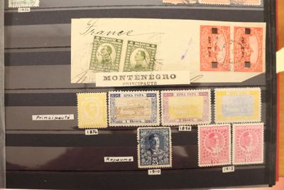 1 classeur avec timbres de Bosnie, Bulgarie, Dantzig Serbie,…