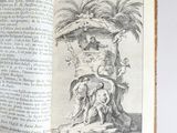 un livre ouvert sur lequel est dessiné un homme perché dans un arbre