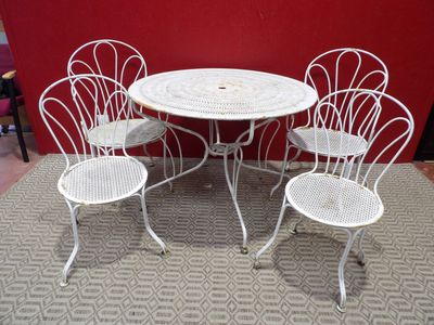 Salon de jardin en fer forgé laqué blanc de style Anglais co…