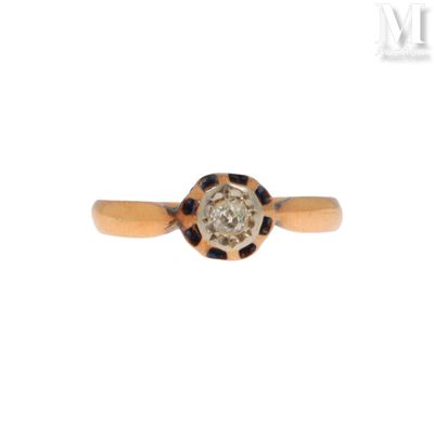 une image d'une bague en diamant sur fond blanc