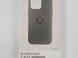 le dos d'une boîte contenant un téléphone