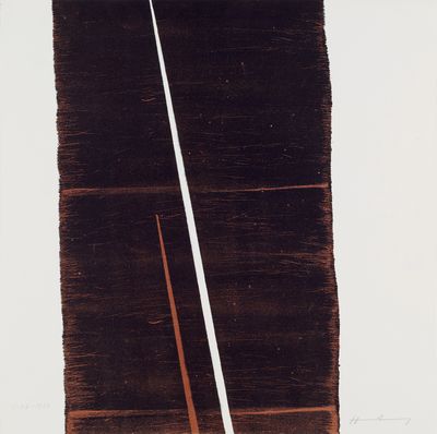 a picture of a piece of wood with a long line of lines on it