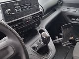 a picture of a car dashboard with a radio in it
