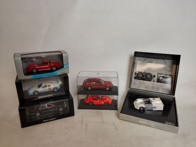 MINICHAMPS : Série de 6 miniatures automobiles, en boîte vit…