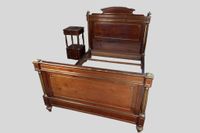Mobilier de chambre à coucher de style Louis XVI comprenant … (photo 2)