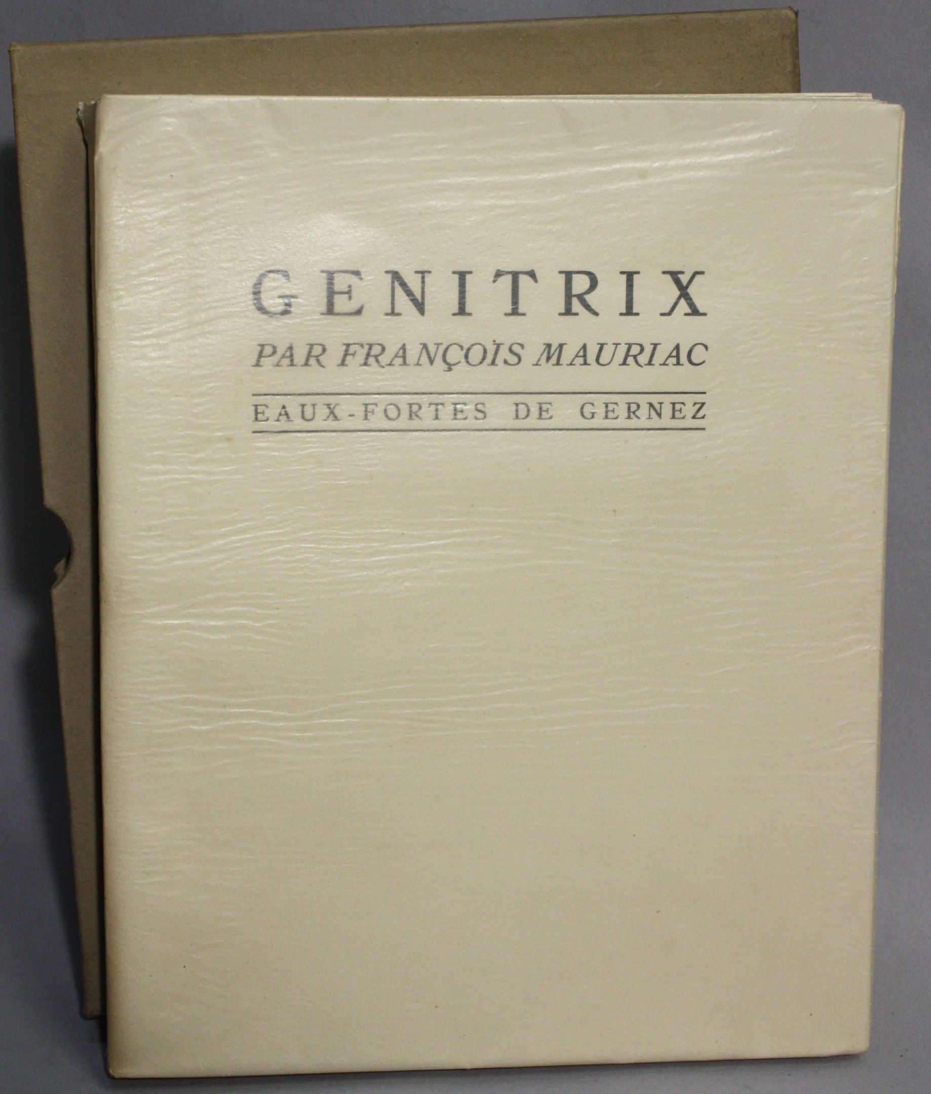 Objets d'art & Curiosités