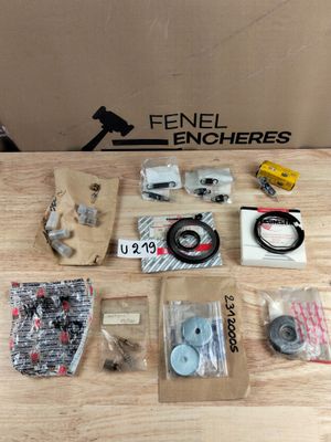 Lot de pièces( ressorts, lampe anti-UV,.