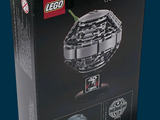 a box with a lego star wars set inside of it