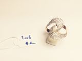 a picture of a ring with a diamond on top of it