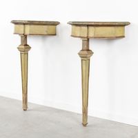 Paire de consoles murales italiennes anciennes, en bois scul… (photo 5)