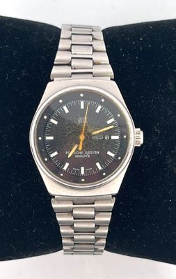 PORSCHE Design. Montre bracelet en acier, cadran circulaire …