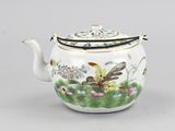a chinese porcelain teapot and cover, 20th century