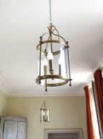 PAIRE DE LANTERNES de vestibule en laiton de forme cylindriq…