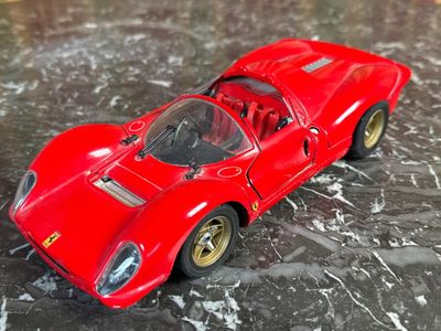 Modèle réduit Jouef Evolution Ferrari 330 P4, échelle 1:18, …