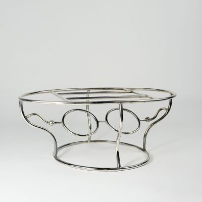 une image représentant un bol en verre muni d'une anse sur fond blanc