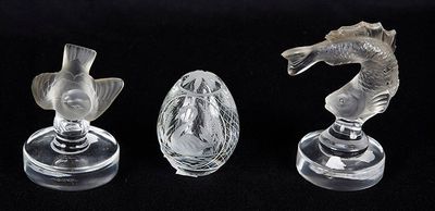 LALIQUE FRANCE. Deux sujets décoratifs en cristal figurant u…