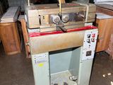 a machine that is sitting in the middle of a room