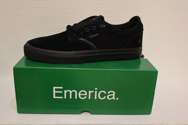 EMERICA – Paire de basquets DICKSON Black. Taille : 44. Neuf. Pos...