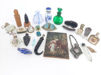 a lot of items that are sitting on a table