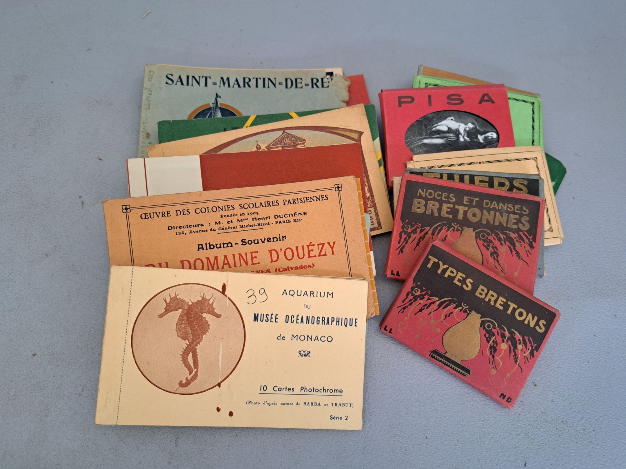 Objets d'art & Curiosités