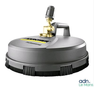 gros plan d'un aspirateur sur fond blanc
