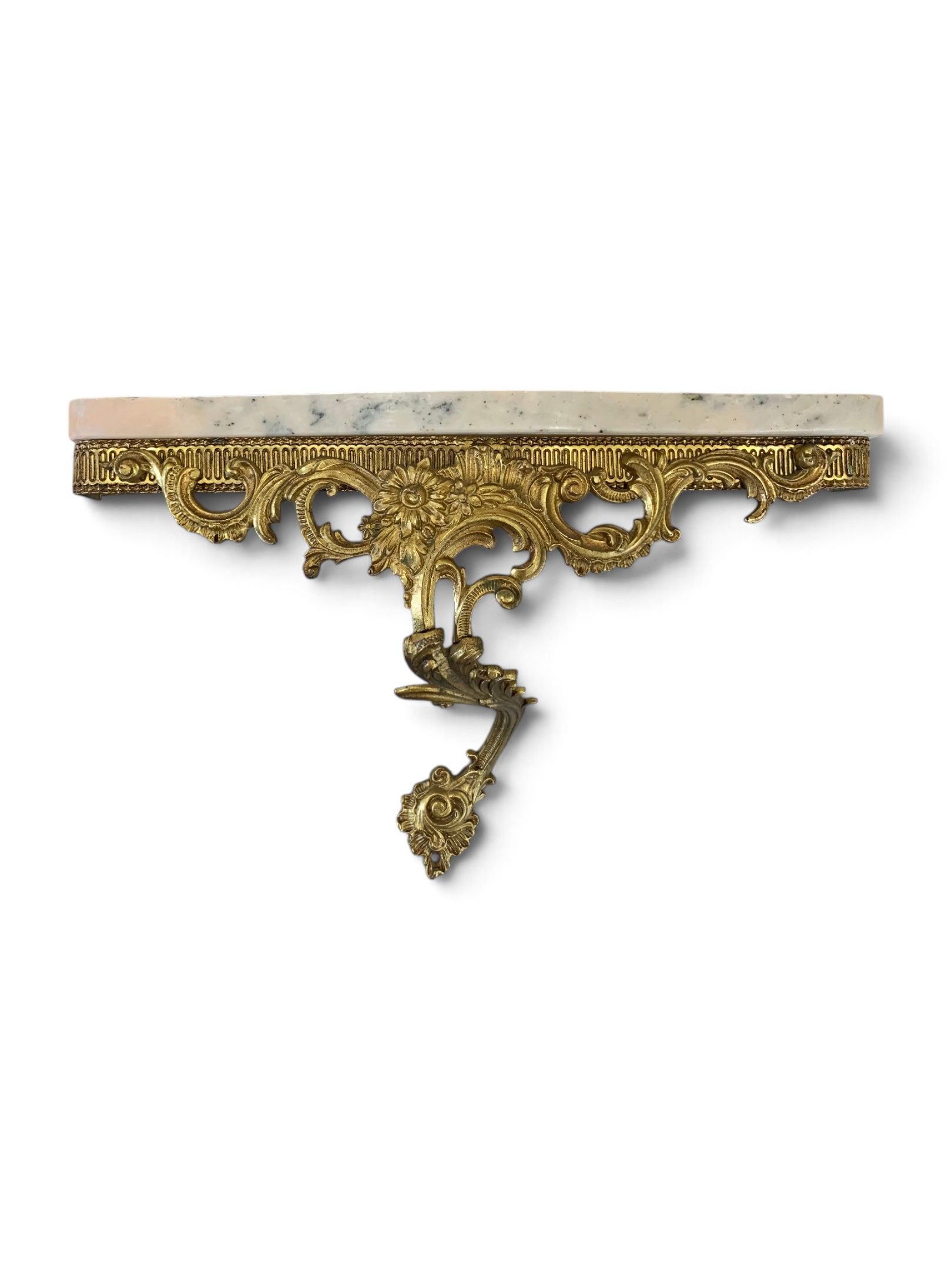 Console d'applique en métal doré dans le goût de la rocaille…